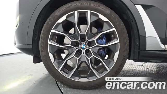BMW X7 2023 thumb 5