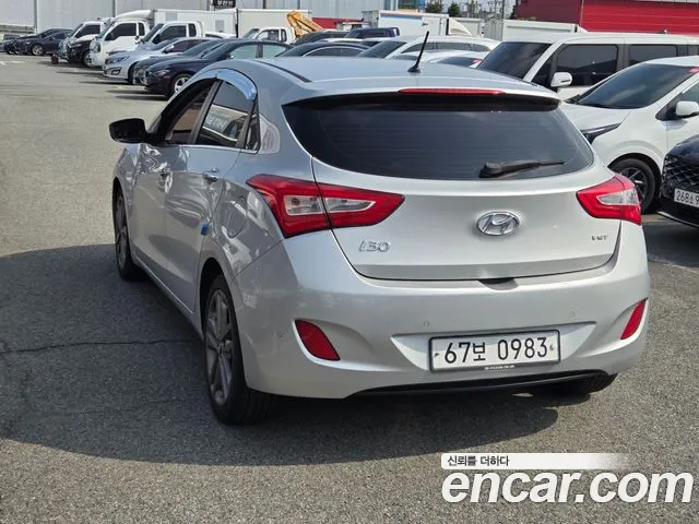 Hyundai i30 2016 thumb 4