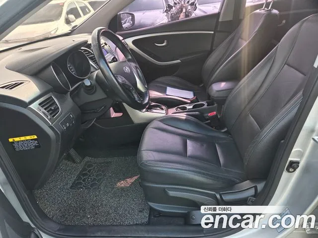 Hyundai i30 2016 thumb 5