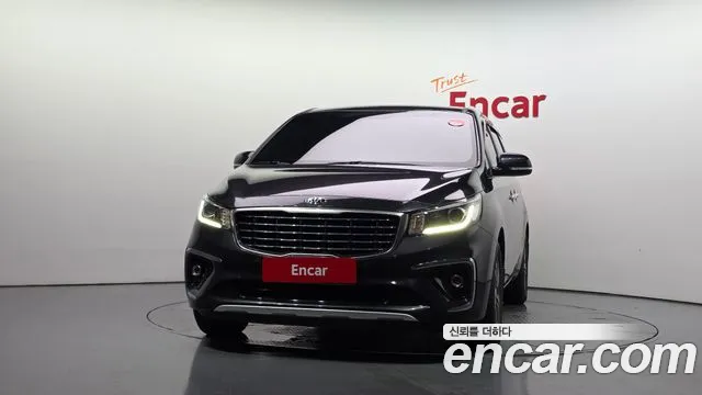 Kia Carnival 2019 thumb 3