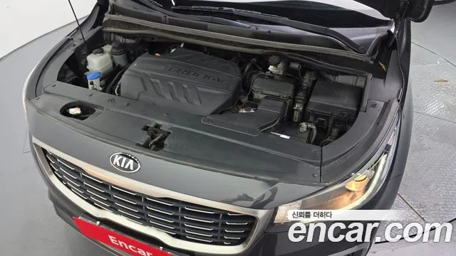 Kia Carnival 2019 thumb 6