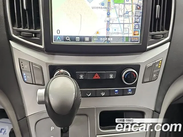 Hyundai Starex 2020 thumb 10