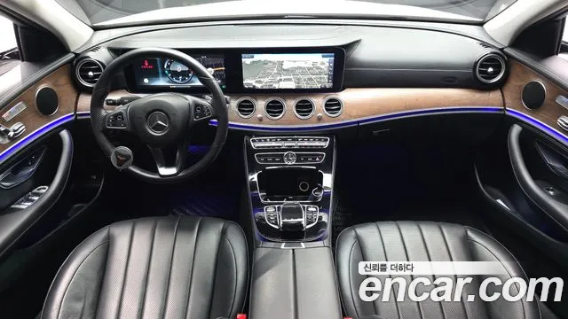 Mercedes-Benz E-Класс 2016 thumb 7