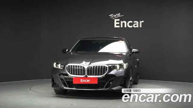 BMW 5 серии 2026 thumb 3