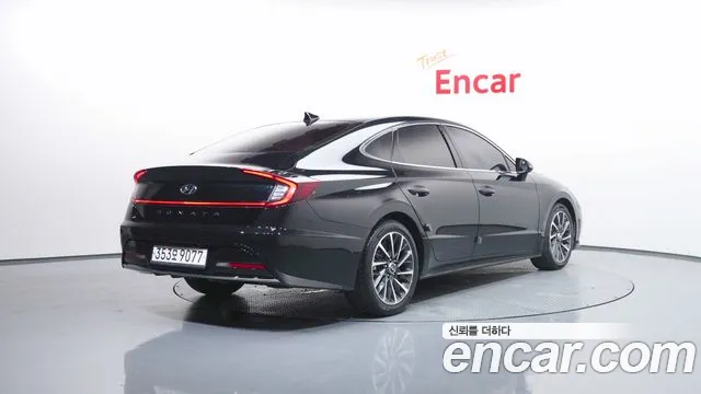 Hyundai Sonata 2022 thumb 2