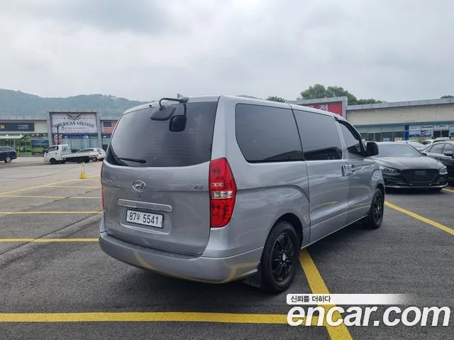 Hyundai Starex 2019 thumb 2