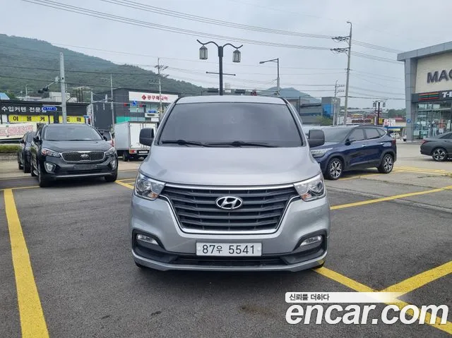 Hyundai Starex 2019 thumb 3