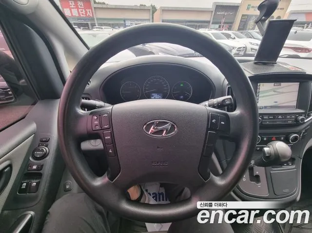 Hyundai Starex 2019 thumb 7