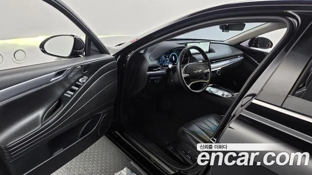 Genesis G80 2020 thumb 10