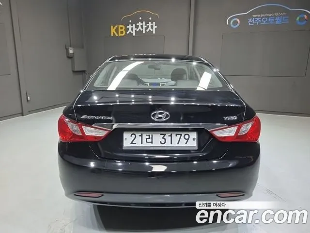 Hyundai Sonata 2011 thumb 3