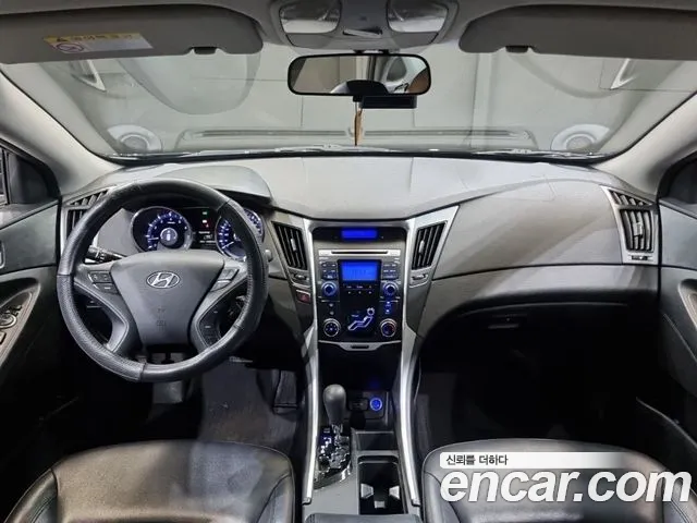 Hyundai Sonata 2011 thumb 8