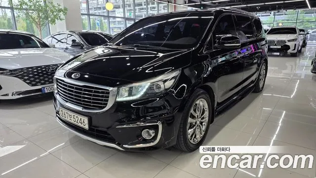 Kia Carnival 2017 thumb 2