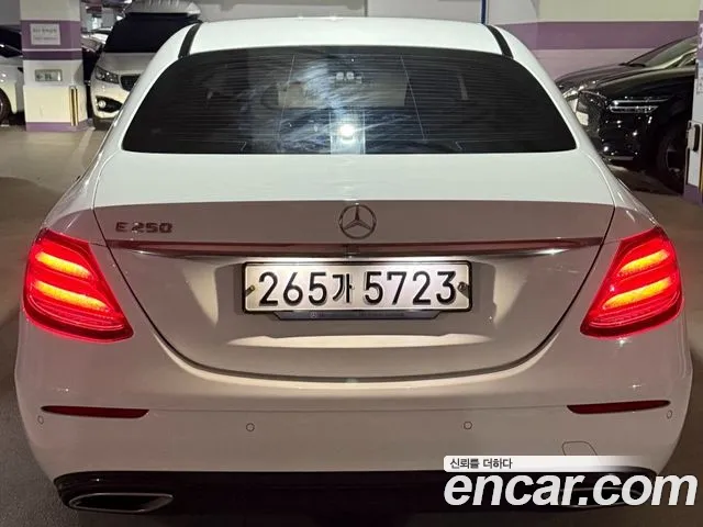 Mercedes-Benz E-Класс 2019 thumb 4