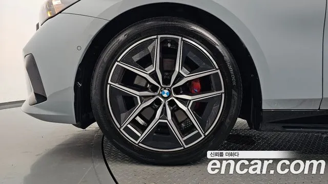 BMW 5 серии 2024 thumb 4