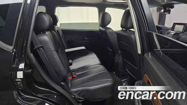 KG_Mobility_Ssangyong Rexton 2016 thumb 10