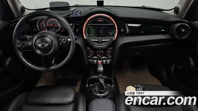 Mini Hatch 2017 thumb 7