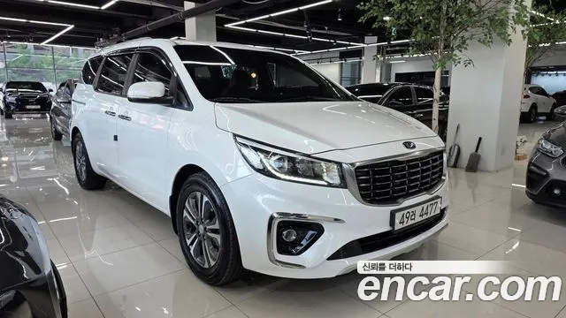 Kia Carnival 2019 thumb 3