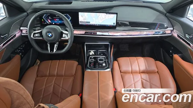 BMW 7 серии 2025 thumb 7