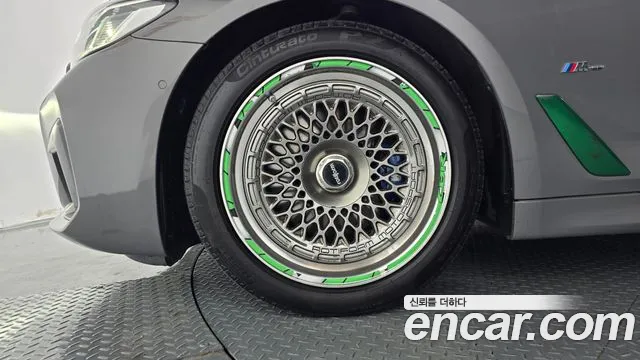 BMW 5 серии 2022 thumb 5