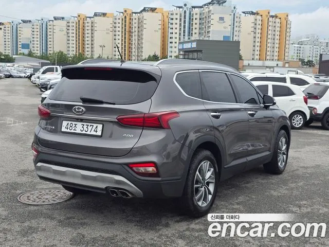 Hyundai Santa Fe 2019 thumb 5