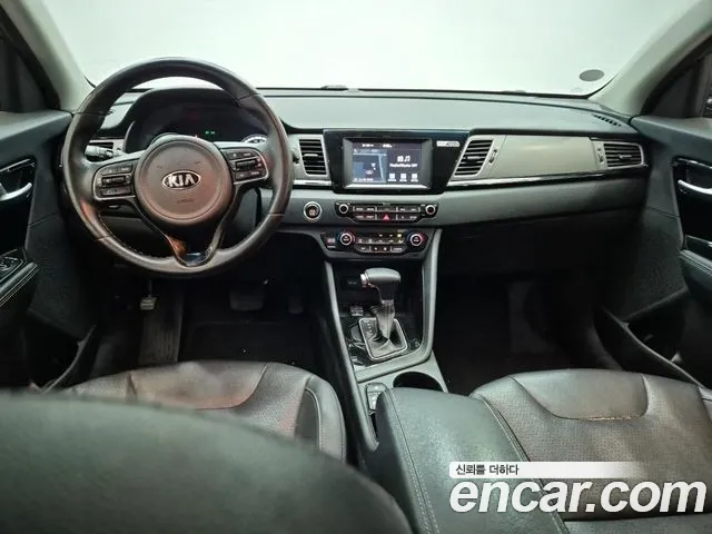 Kia Niro 2017 thumb 7