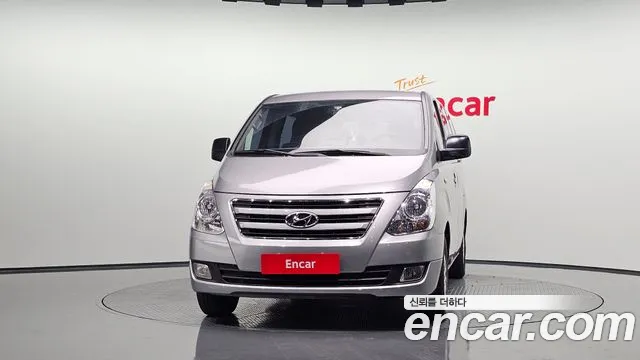 Hyundai Starex 2016 thumb 3