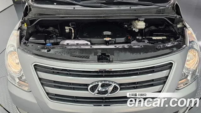 Hyundai Starex 2016 thumb 6