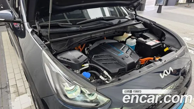 Kia Niro 2021 thumb 6