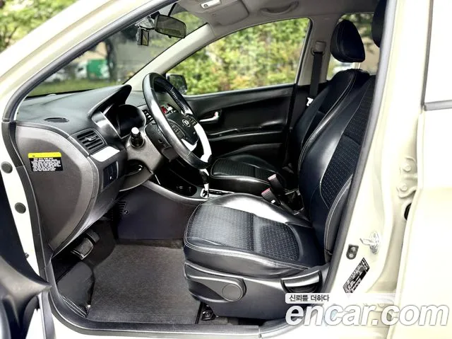 Kia Morning 2015 thumb 10