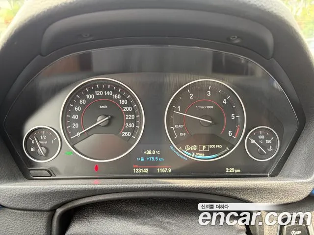 BMW 3 серии 2015 thumb 8