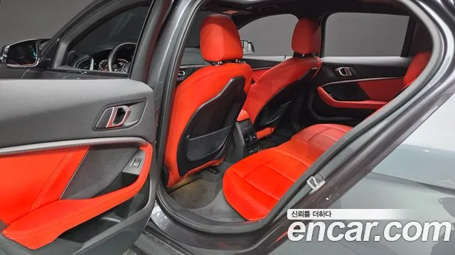 BMW 1 серии 2021 thumb 12