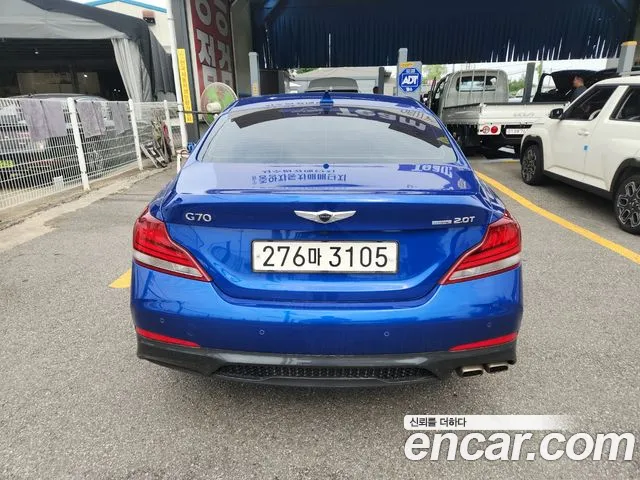 Genesis G70 2020 thumb 5