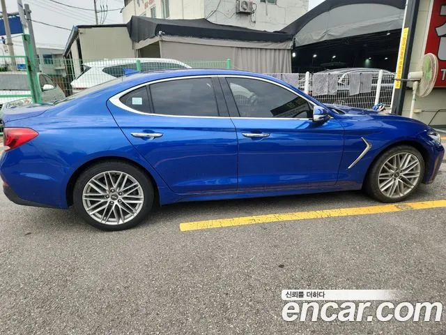 Genesis G70 2020 thumb 7