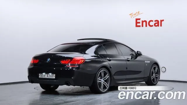 BMW 6-Series 2018 thumb 2