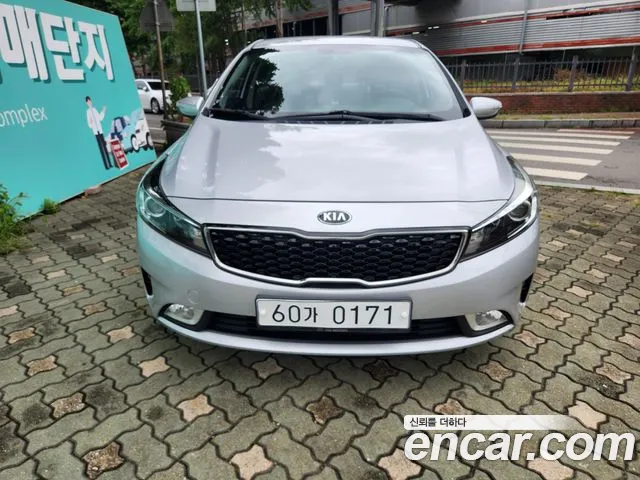 Kia K3 2017 thumb 2