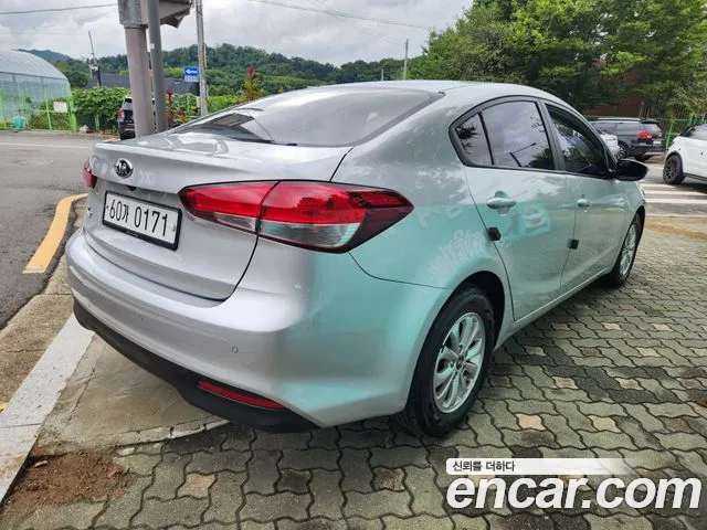 Kia K3 2017 thumb 3