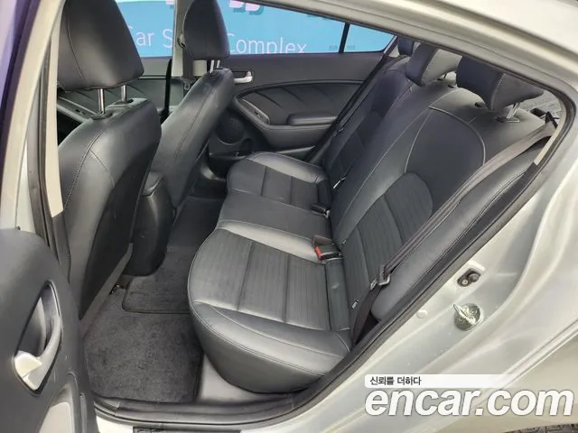 Kia K3 2017 thumb 6