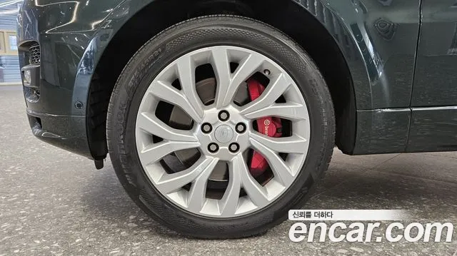 Land Rover Range Rover Sport 2017 thumb 5