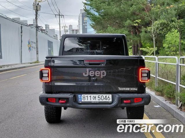 Jeep Gladiator 2023 thumb 4