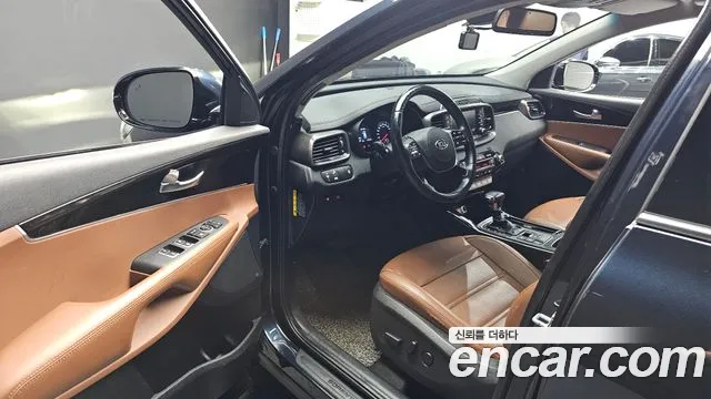 Kia Sorento 2017 thumb 10