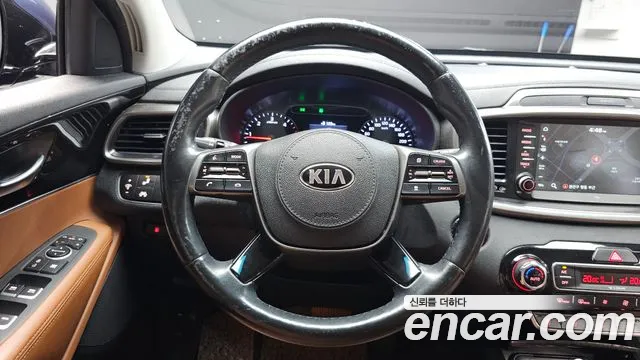 Kia Sorento 2017 thumb 12