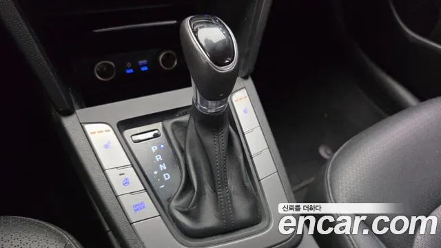 Hyundai Avante 2016 thumb 9