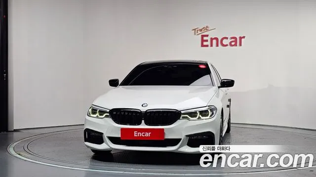 BMW 5 серии 2019 thumb 3