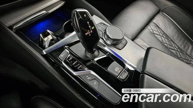 BMW 5 серии 2019 thumb 9