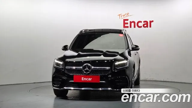 Mercedes-Benz GLB 2025 thumb 3