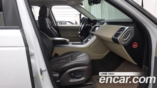 Land Rover Range Rover Sport 2015 thumb 11