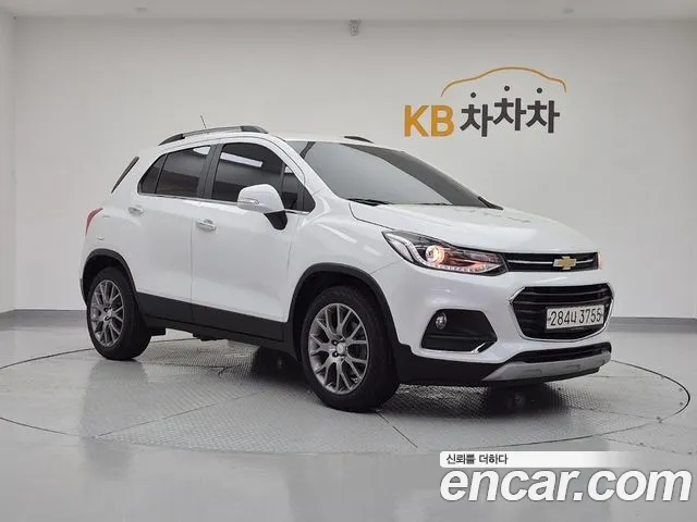 Chevrolet Tracker 2020 thumb 2