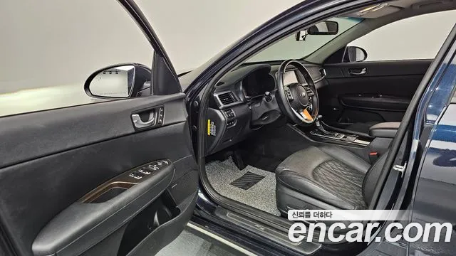 Kia K5 2018 thumb 10