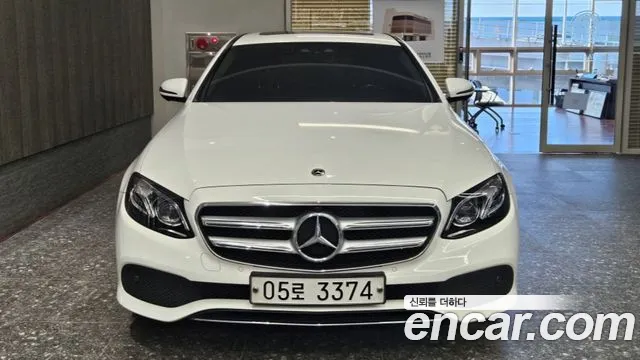 Mercedes-Benz E-Класс 2019 thumb 3