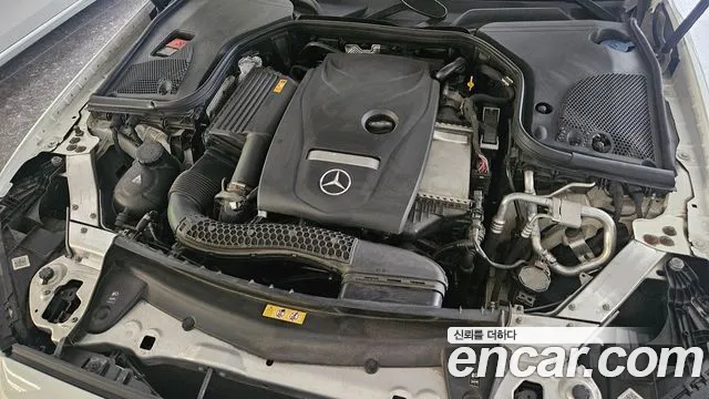 Mercedes-Benz E-Класс 2019 thumb 6